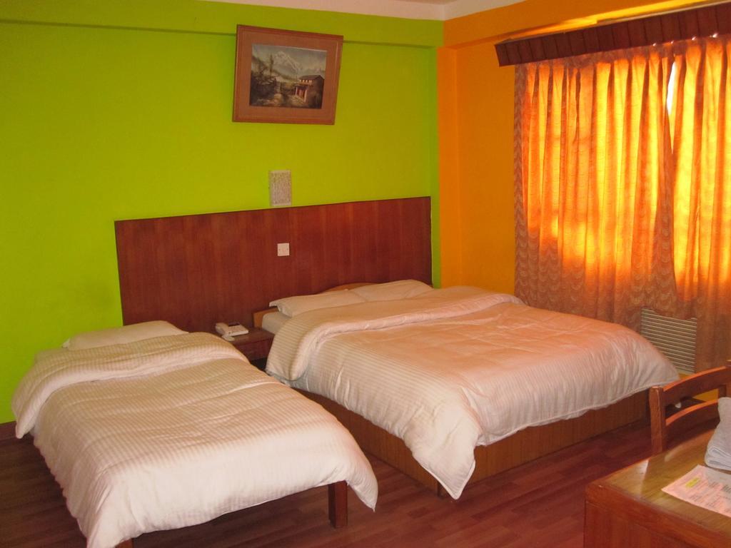 Tasi Dhargey Inn Catmandu Exterior foto