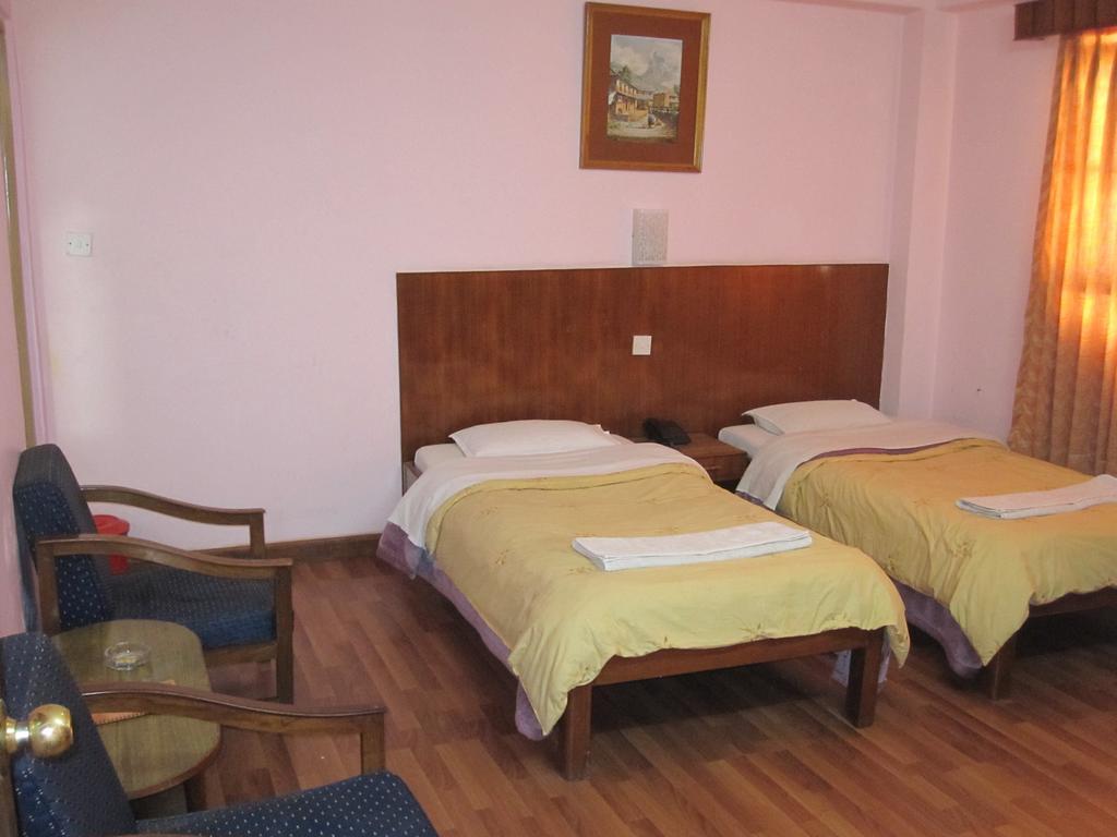 Tasi Dhargey Inn Catmandu Exterior foto